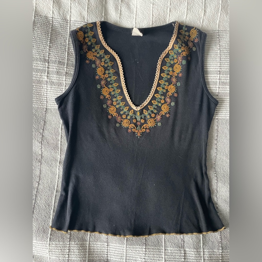 Vintage Tank with Detailed Neckline and Lettuce Hem